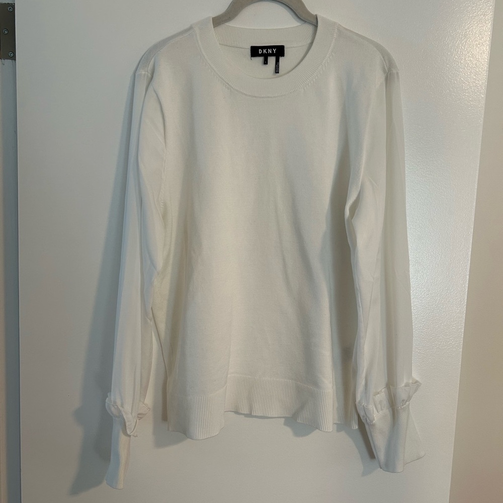 DKNY Lightweight Sweater with nice detail